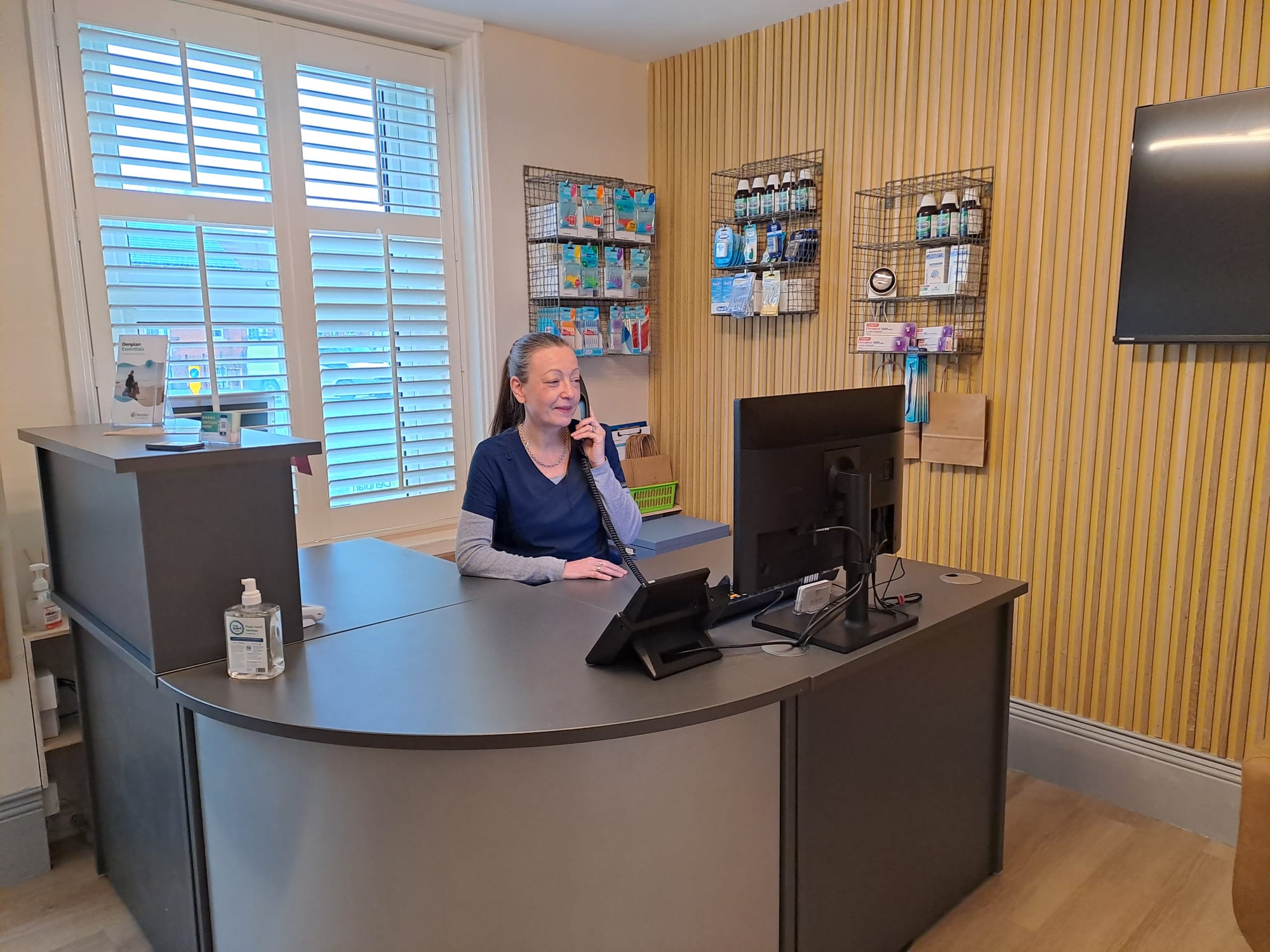 Contact Us NB Dental Implant & Dental Clinic Dentist in Alton